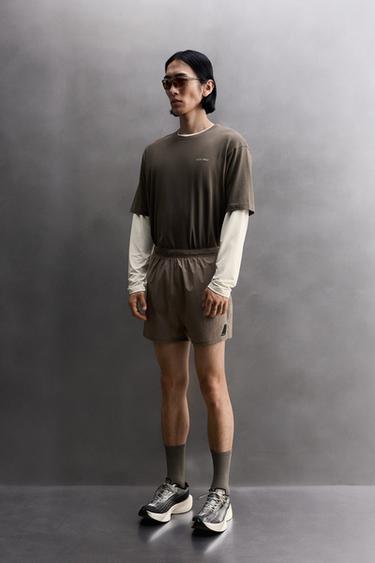 Zara LIGHTWEIGHT 5" RUNNING SHORTS - Sand