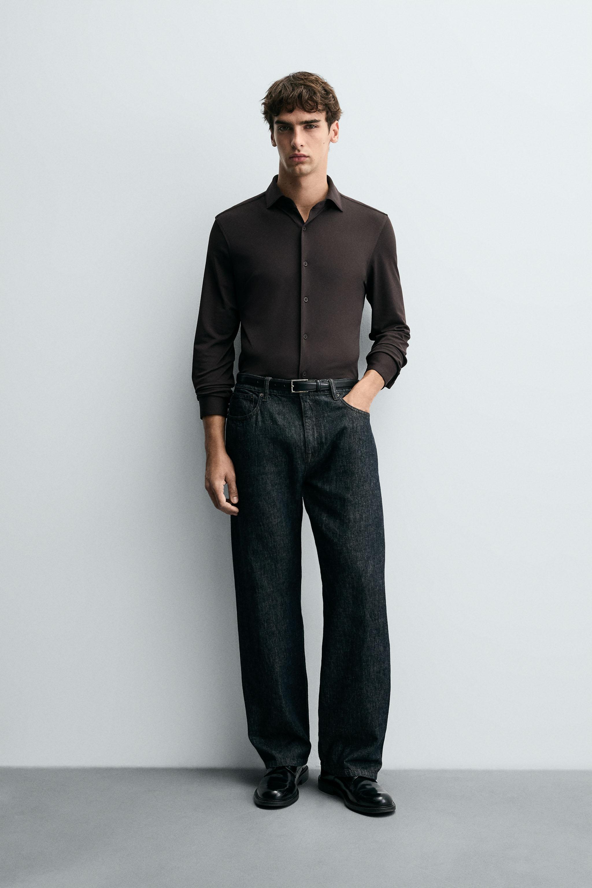 Men's Slim Fit Shirts | Explore our New Arrivals | ZARA