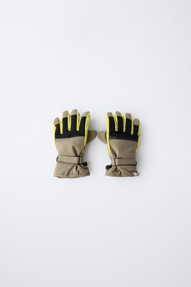 WINDPROOF SKI COLLECTION GLOVES - Green by Zara