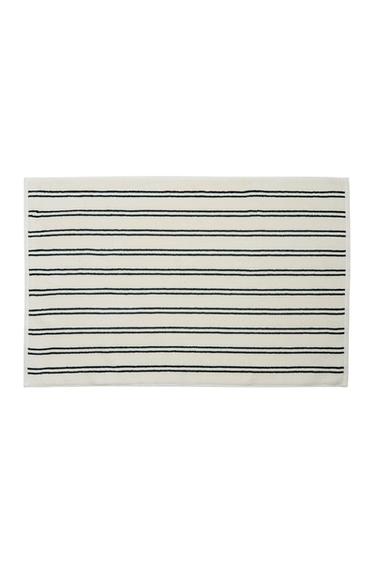 DOUBLE STRIPE BATH MAT - Ecru / Navy by Zara