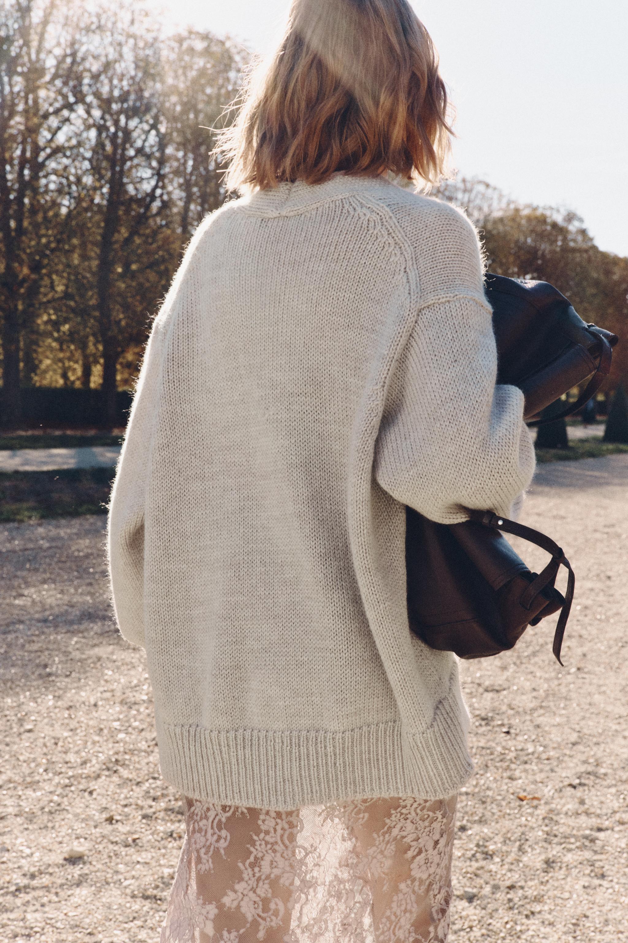 GILET 100 % LAINE COL EN V