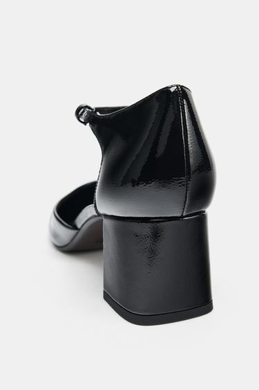 Zara PATENT FINISH MARY JANES - Black