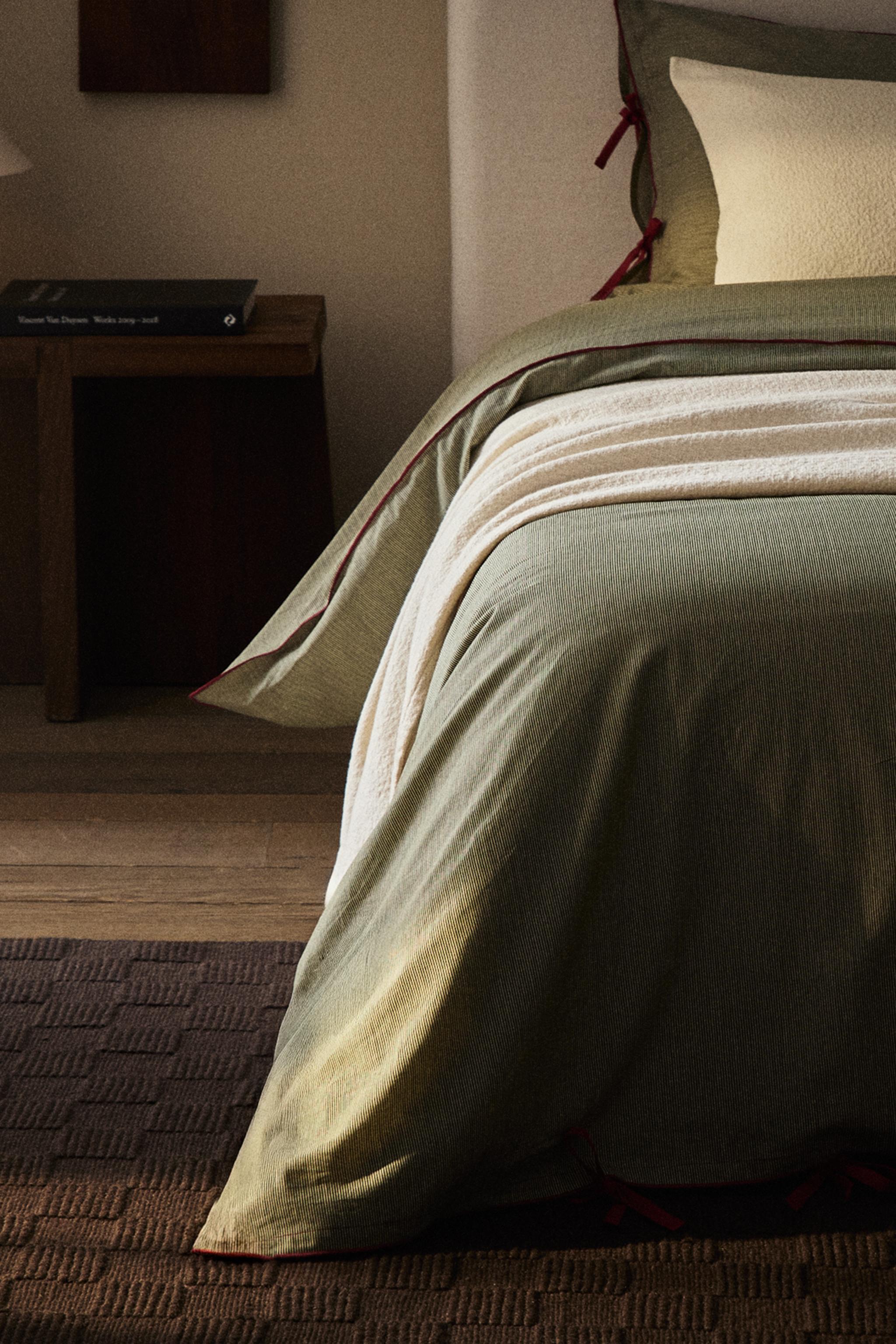 HOUSSE DE COUETTE RAYURES OVERLOCK