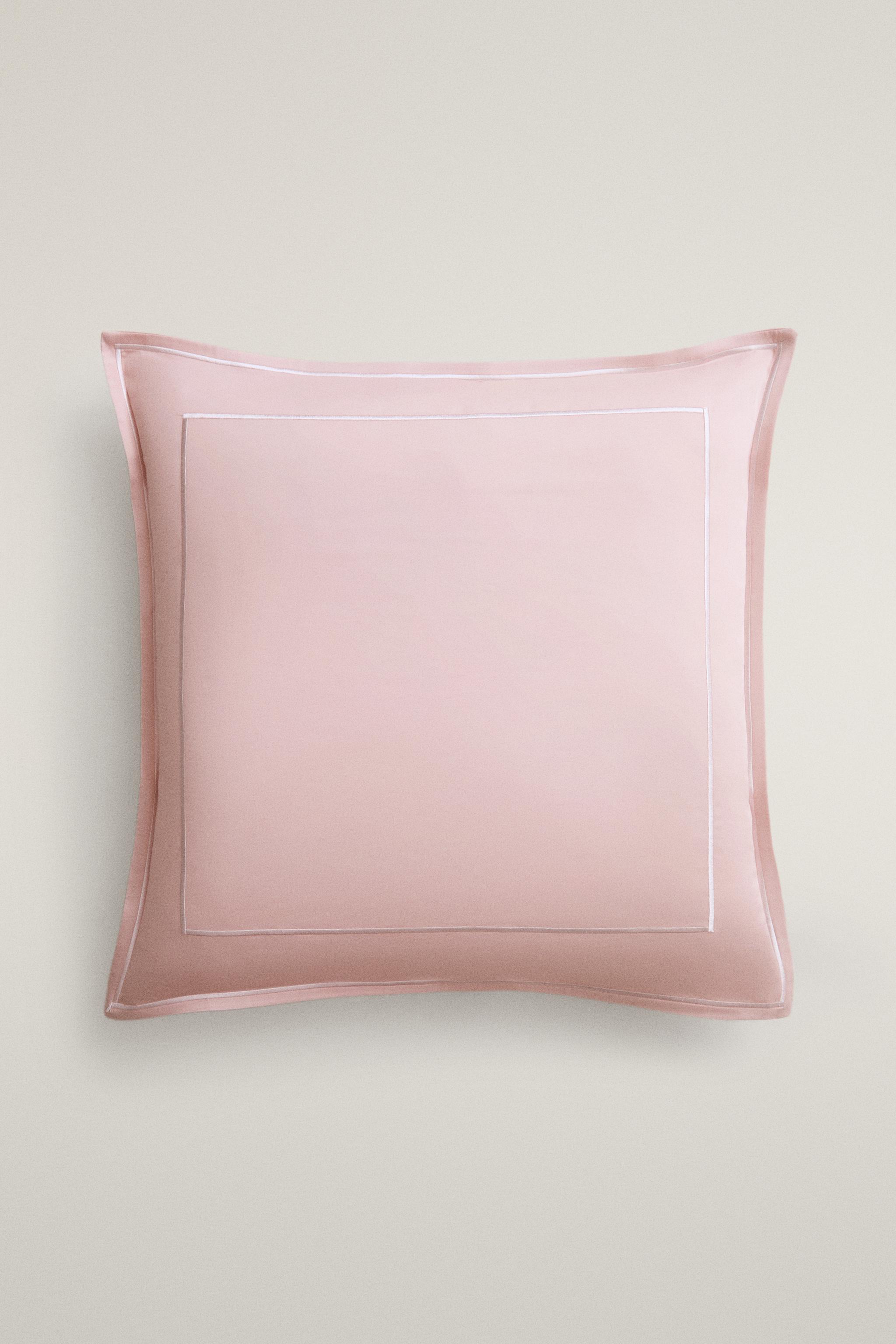SATEEN PILLOWCASE WITH DOUBLE TRIM — Light pink