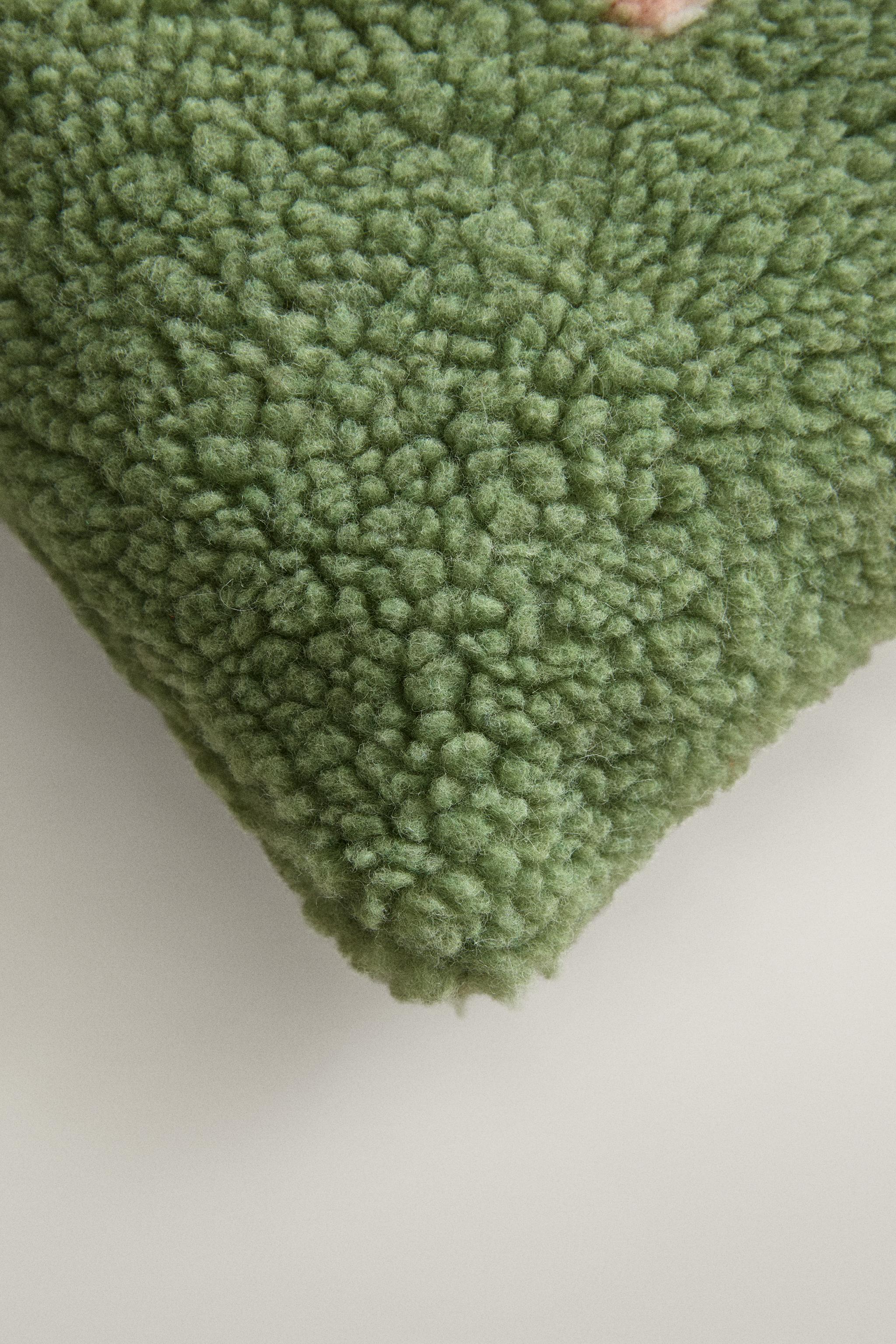 CHILDREN'S FAUX SHEARLING CUSHION WITH W — Light green