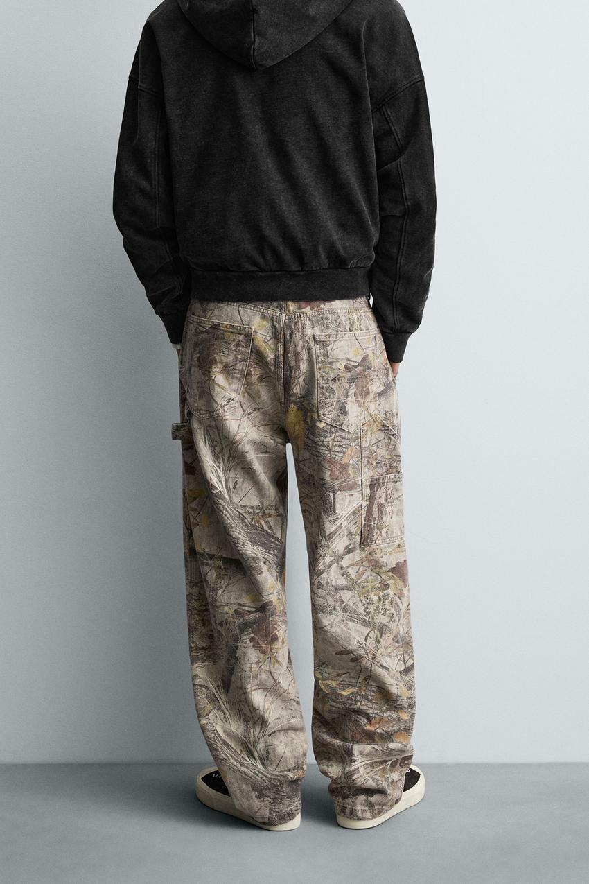 ABSTRACT PRINT CARPENTER PANTS