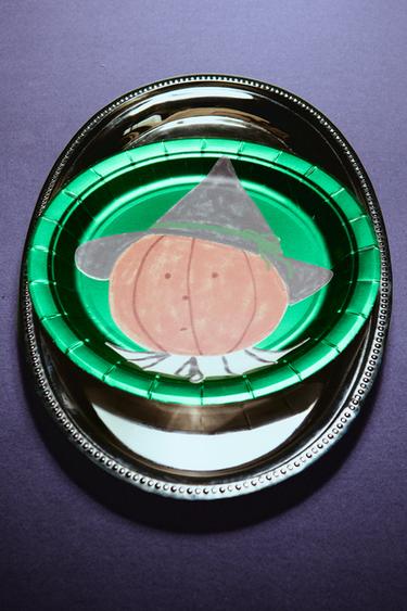 PACK OF CHILDREN’S HALLOWEEN PAPER PLATES (PACK OF 12) - Multicoloured by Zara