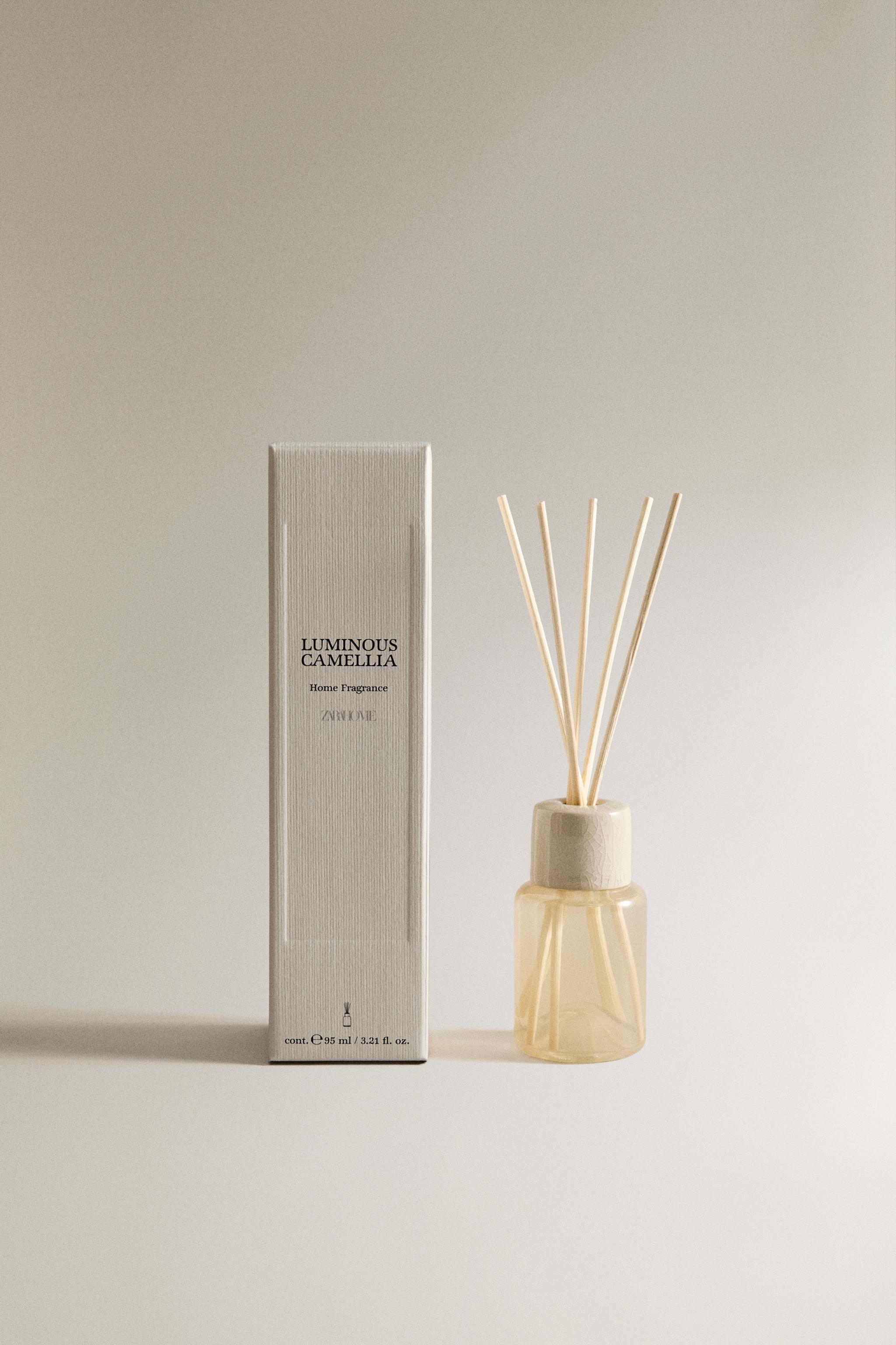 (95 ML) LUMINOUS CAMELLIA SCENTED REED DIFFUSERS — Light pink