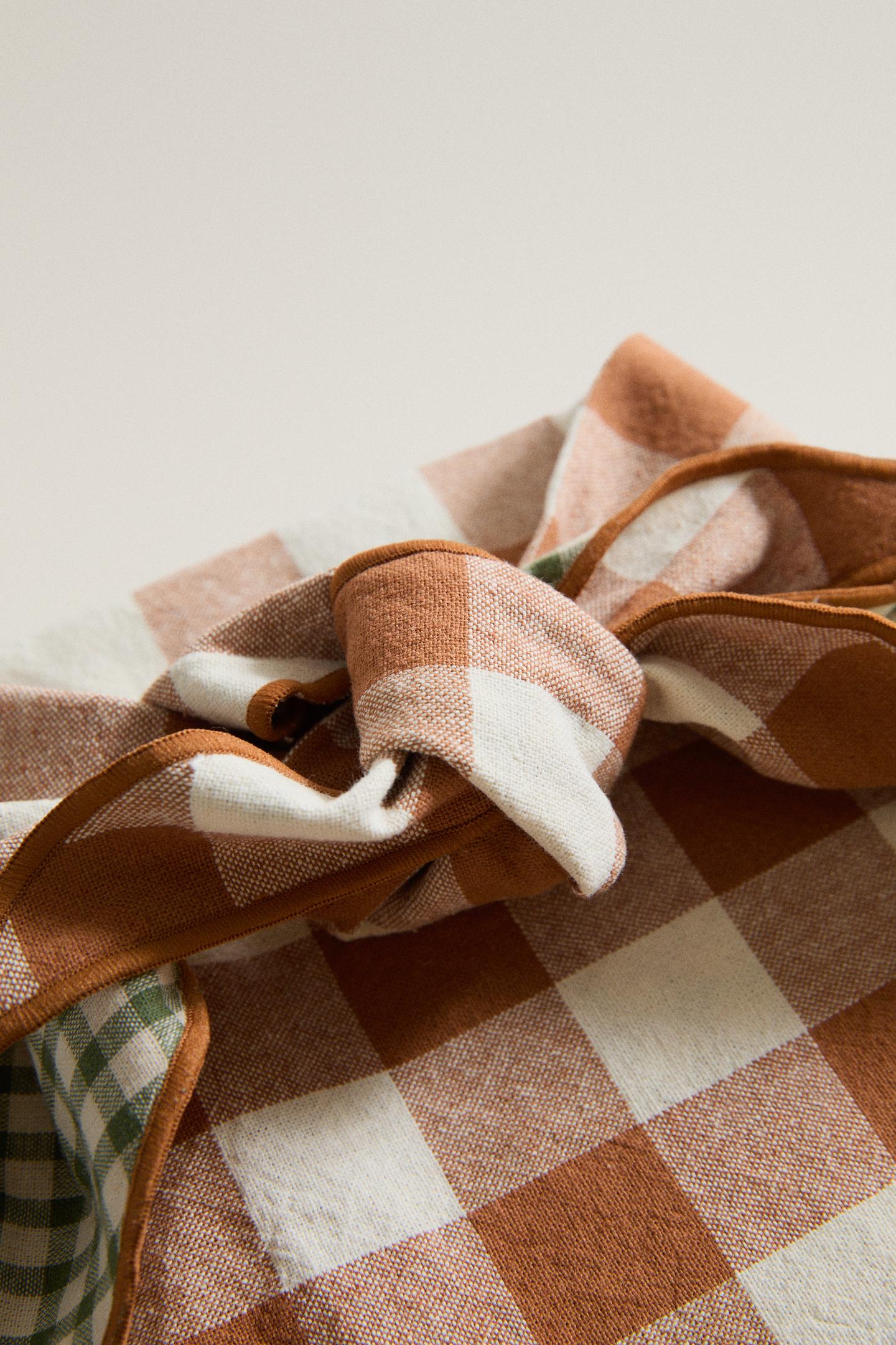 Zara Reversible Check Pet Bandana, цвет: Оранжевый — фото 4