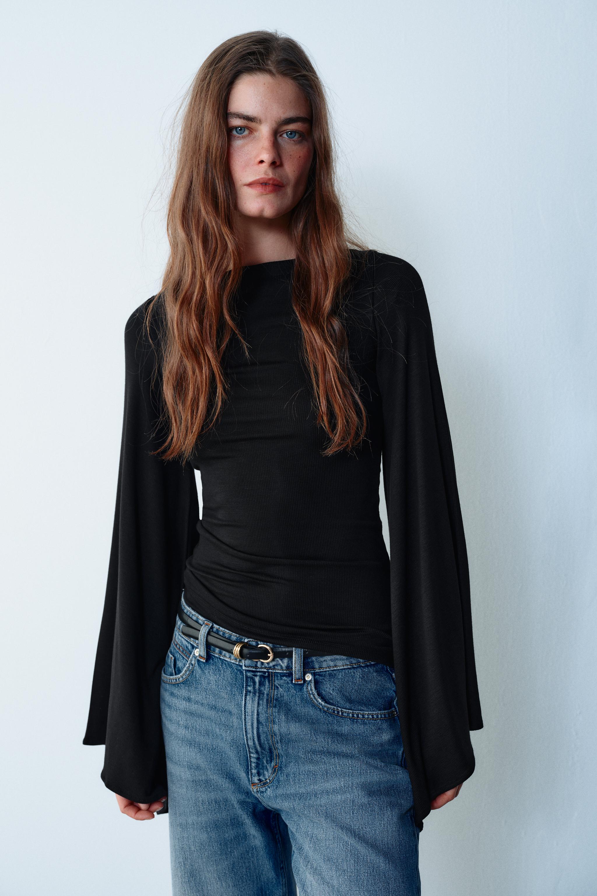 CAPE SLEEVE T-SHIRT
