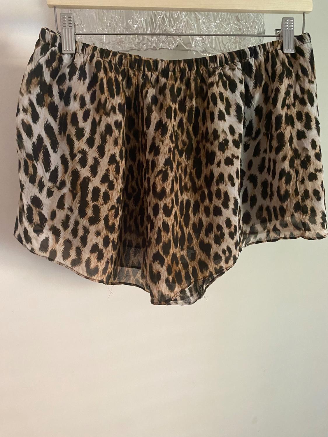ZW COLLECTION ANIMAL PRINT SHORTS - Image 2