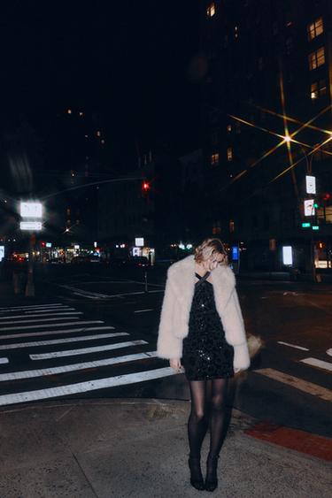 SHORT FAUX FUR COAT WITH LAPEL COLLAR - Ecru by Zara