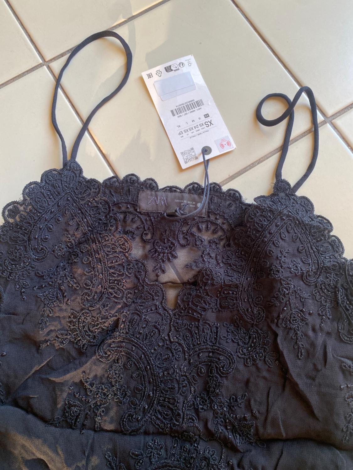 ZW COLLECTION LACE CAMISOLE TOP - Image 2