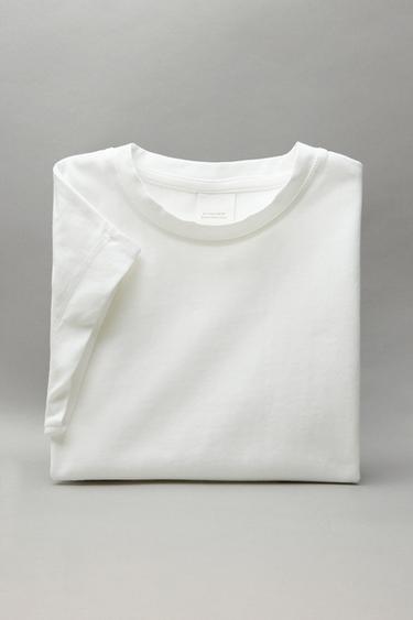 PLAIN T-SHIRT WITH TAB - White by Zara