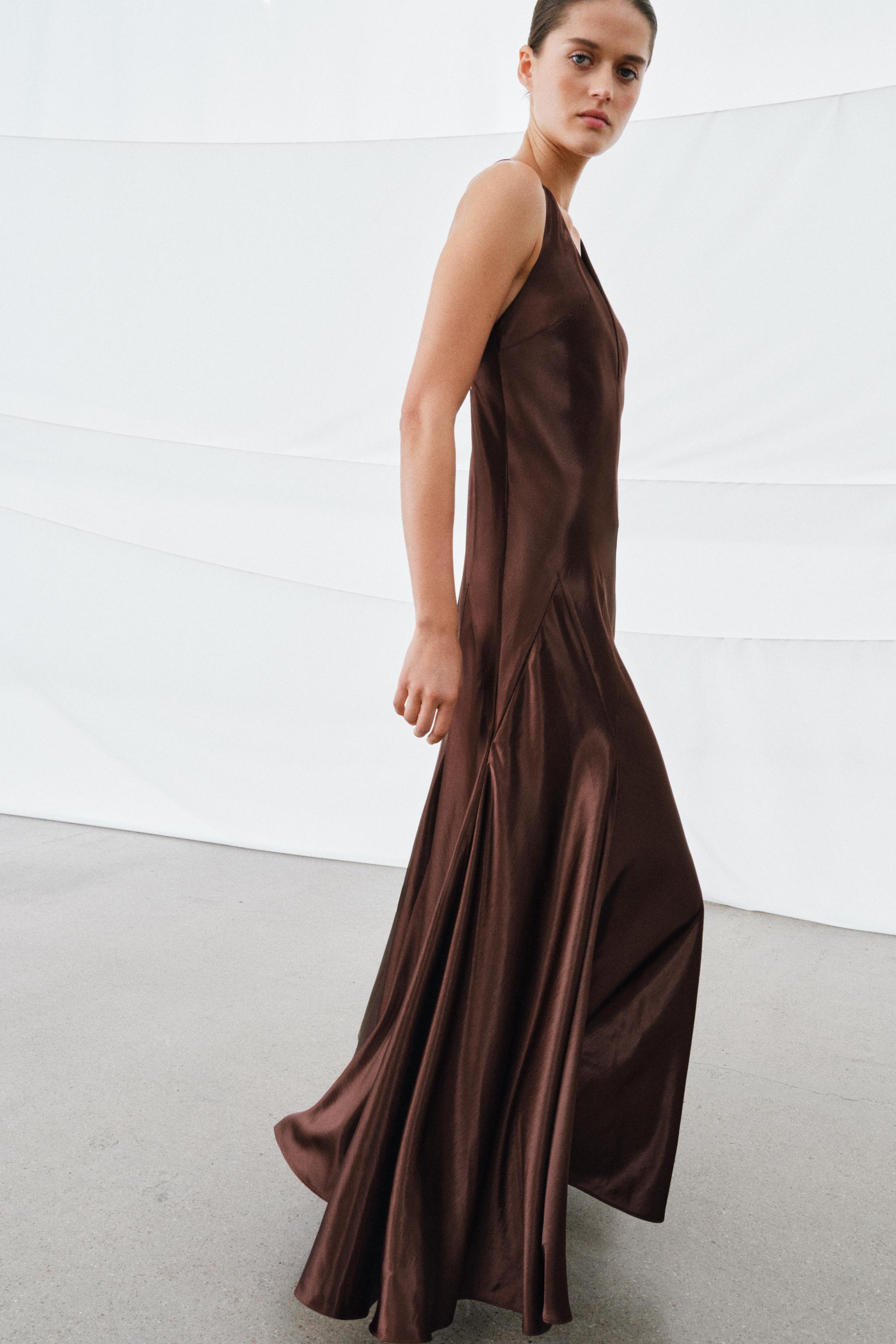 VOLUMINOUS SATIN LONG DRESS - GARNET | ZARA United States