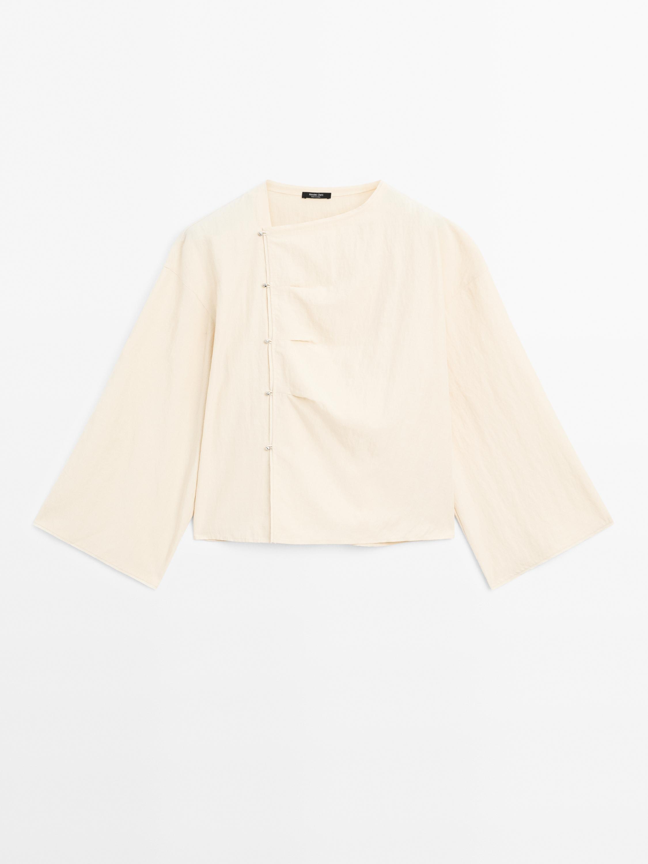 Long sleeve blouse with side button fastening