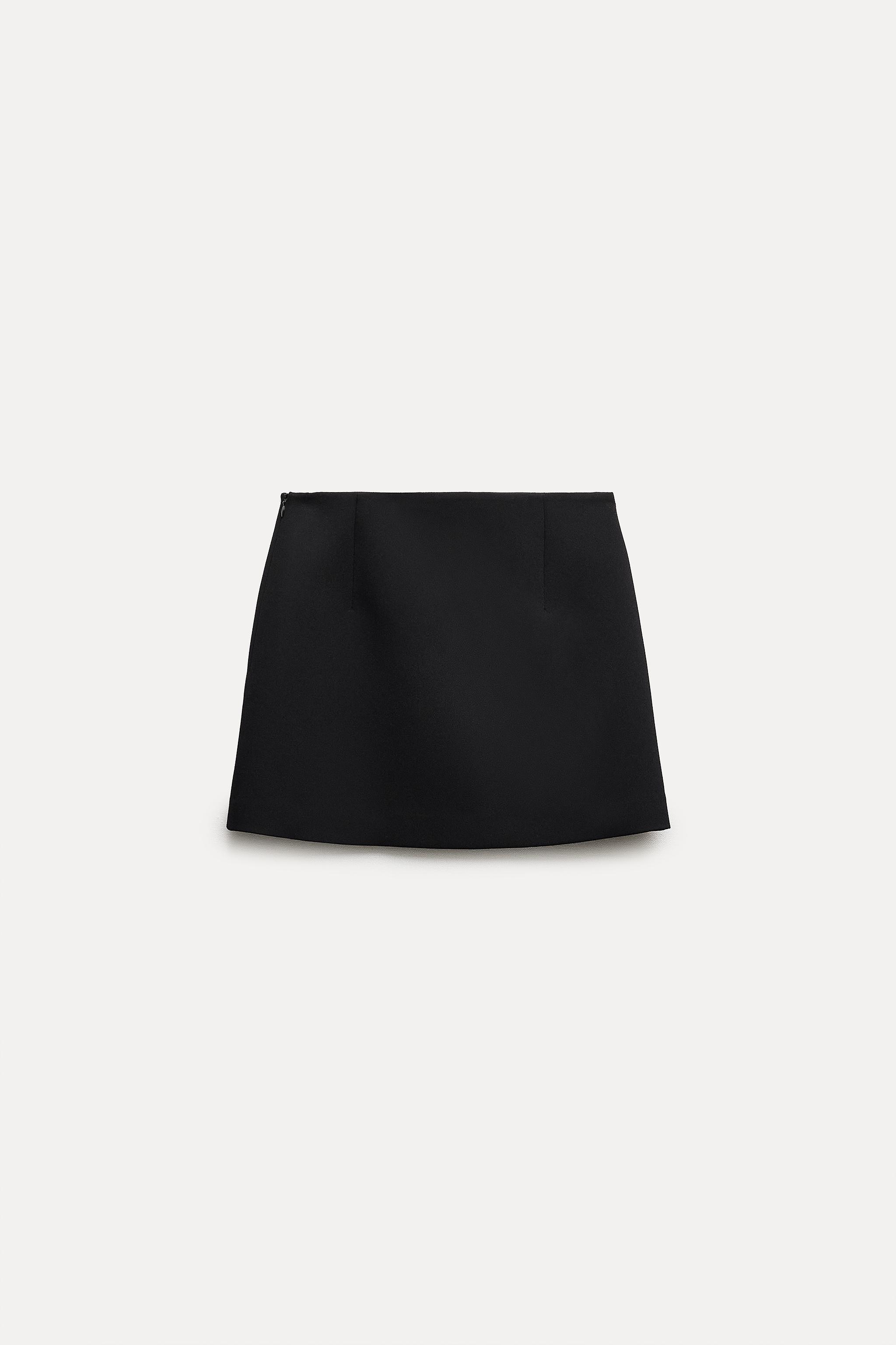 Versatile Black Mini Skirt