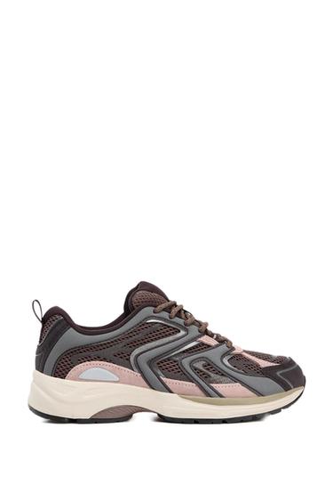 SNEAKER FARBKOMBINATION - Braun von Zara