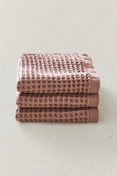 WAFFLE COTTON GUEST TOWEL (PACK OF 3) — Pale pink 1