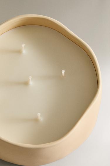 (540 G) LUMINOUS CAMELLIA SCENTED CANDLE - Light pink by Zara - Image 2