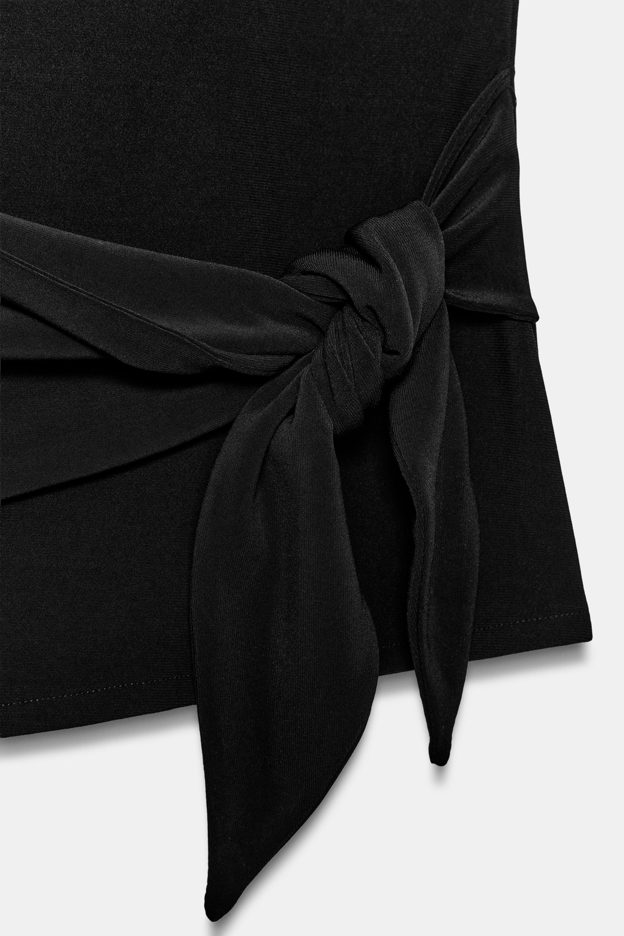 DRAPED TOP WITH SASH