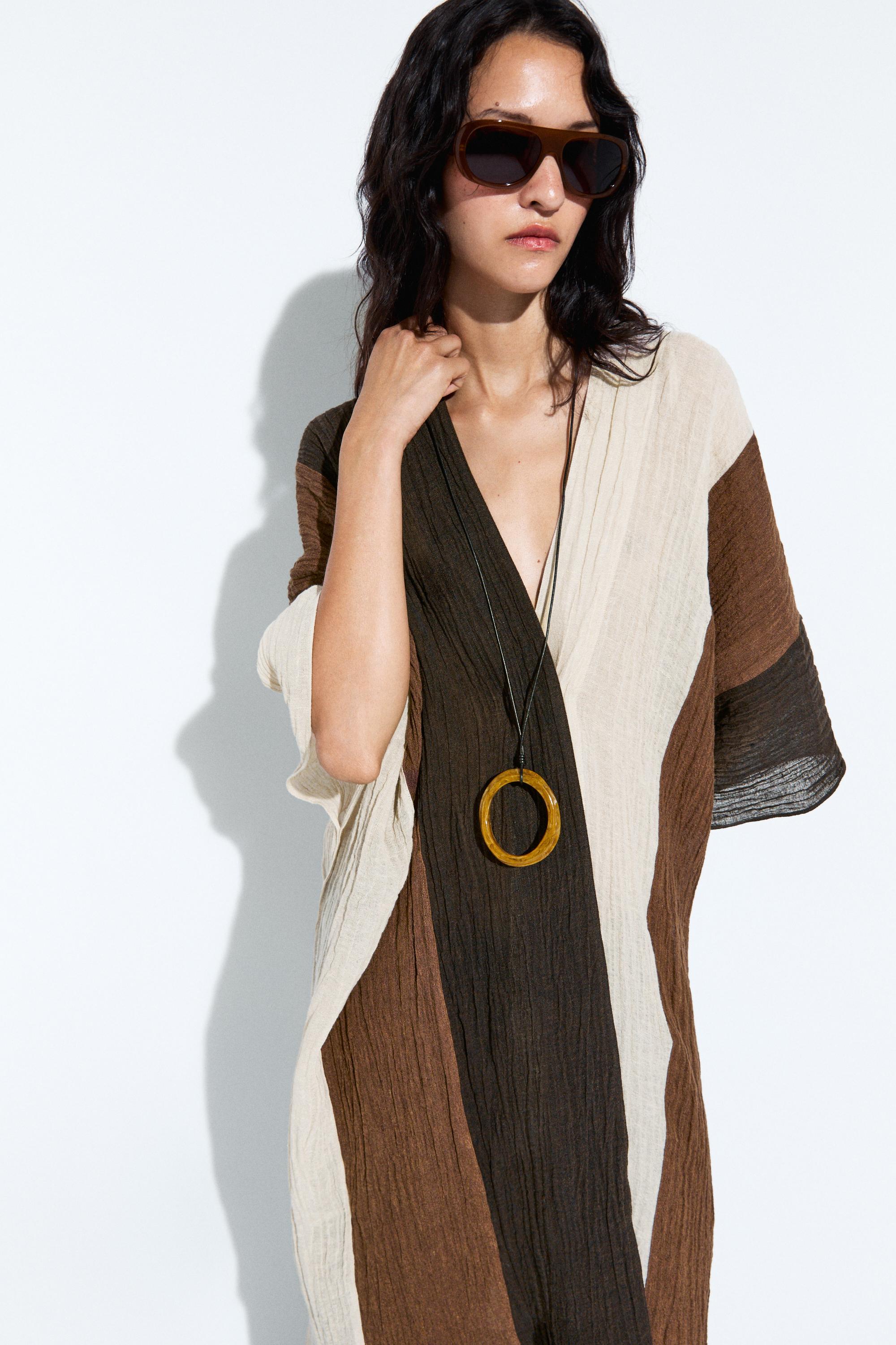 Textured tricolor linen blend kaftan — Mink marl