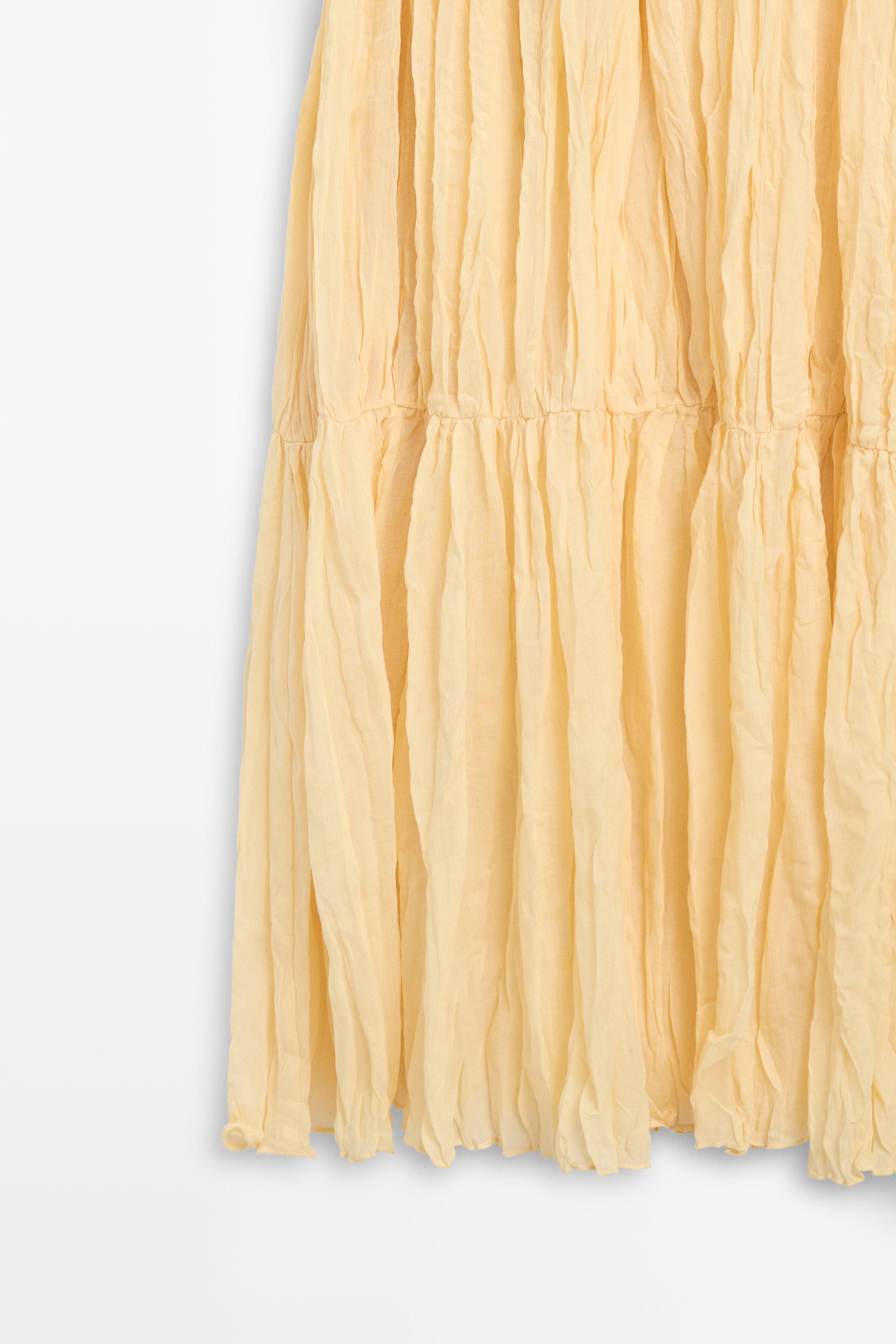Robe midi fluide froncée