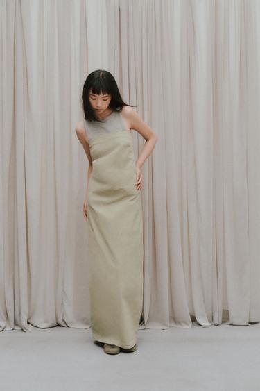 ストラップレスワンピースオリーブオイルZaraのストラップレスワンピース - オリーブオイル