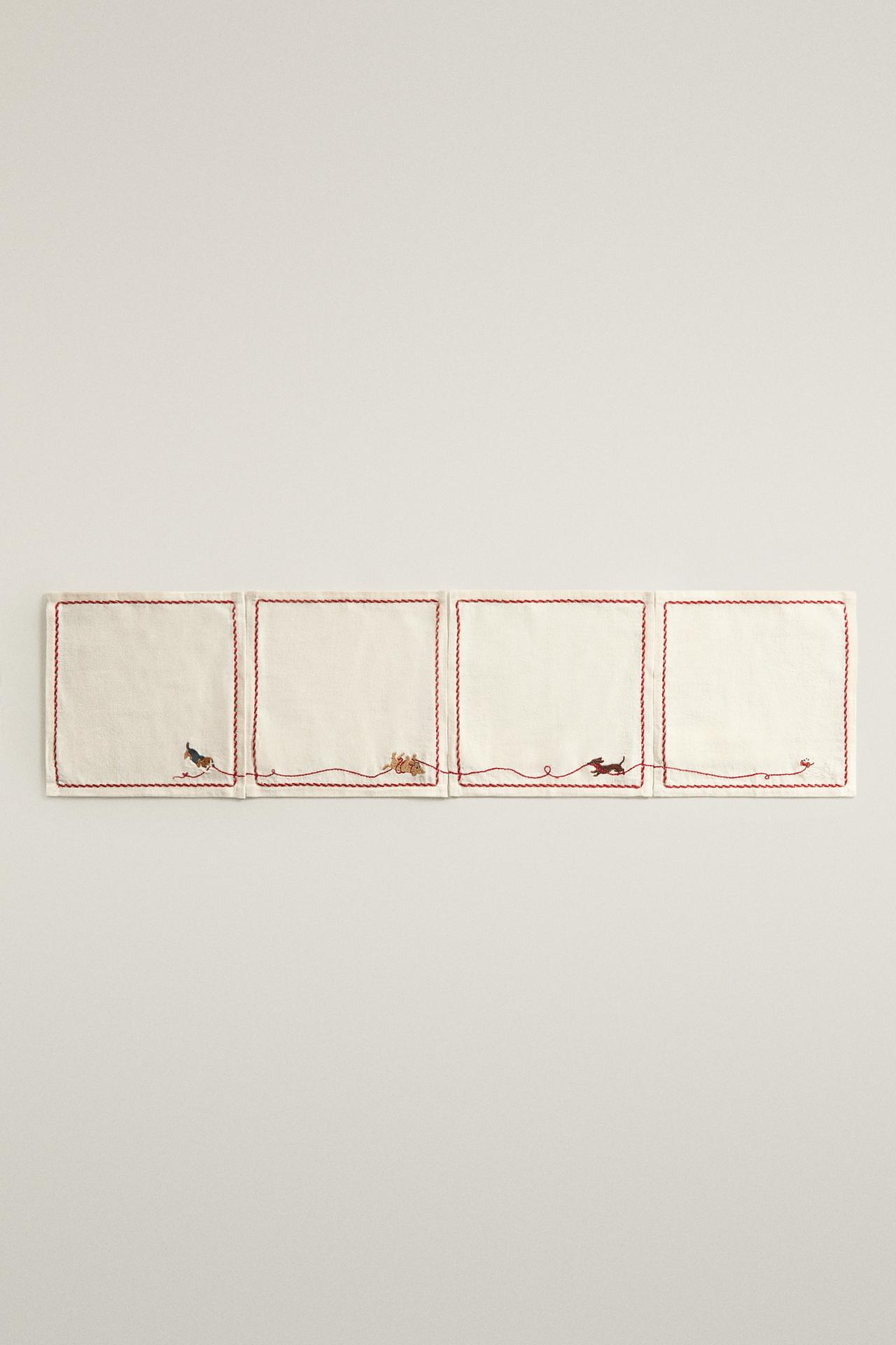 CHRISTMAS COCKTAIL NAPKIN PACK (PACK OF 4) — Ecru