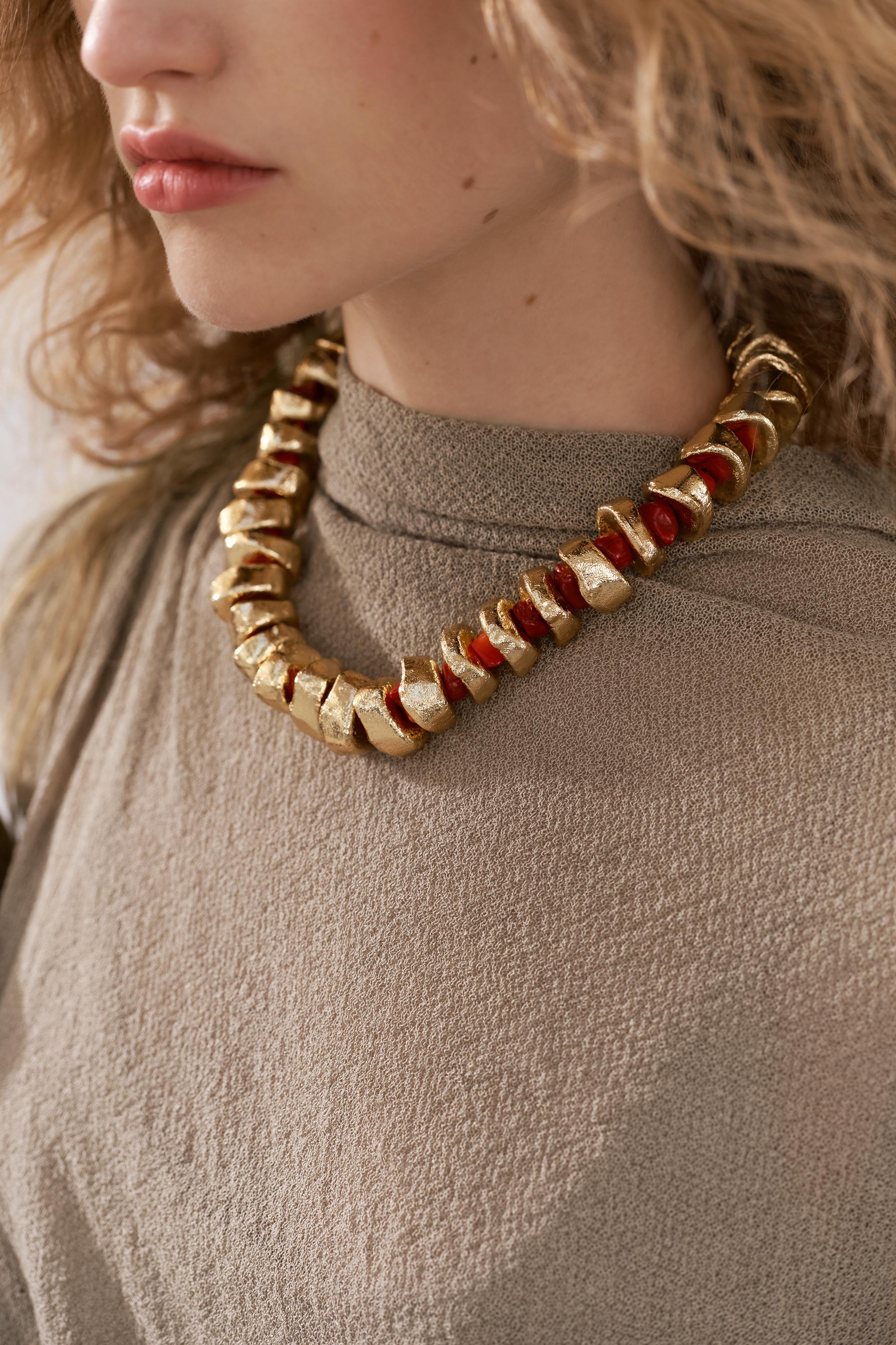 MIXED STONE NECKLACE - Golden | ZARA Canada