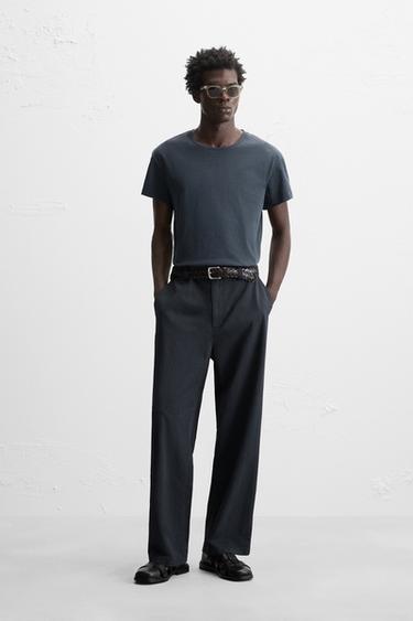 PANTALÓN REGULAR FIT ESTRUCTURA - Marino de Zara