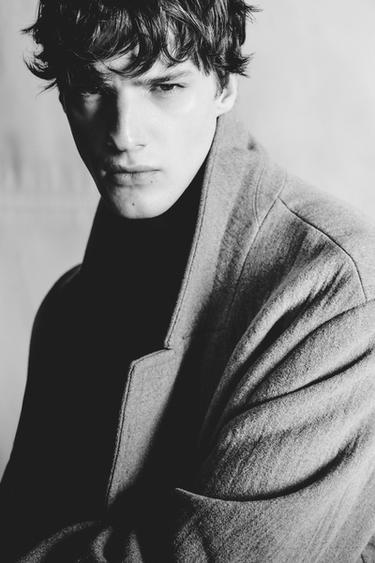 ABRIGO RELAXED FIT CON LA - Marrón / Toupa de Zara