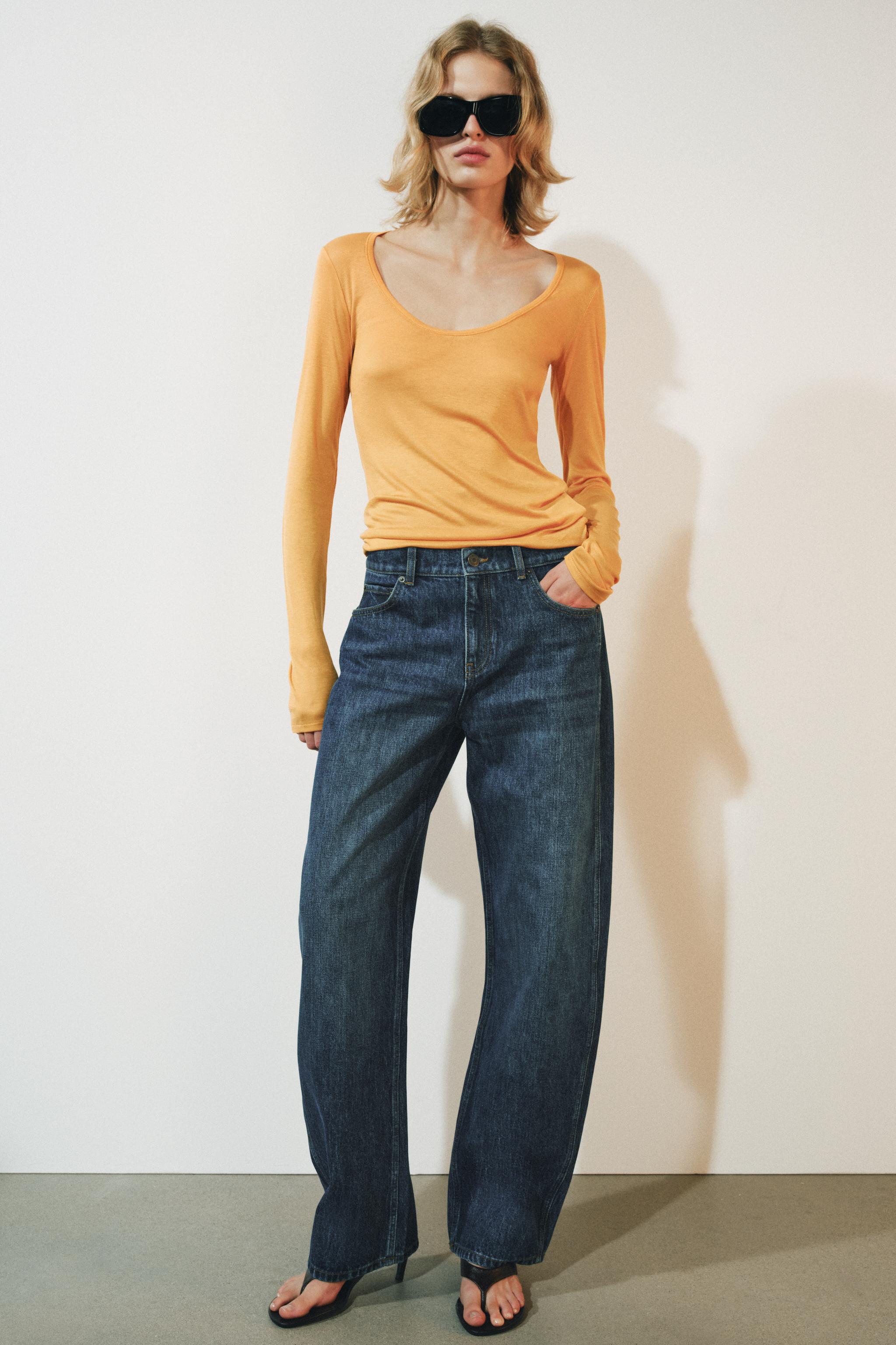 ROUND NECK T-SHIRT — Orange