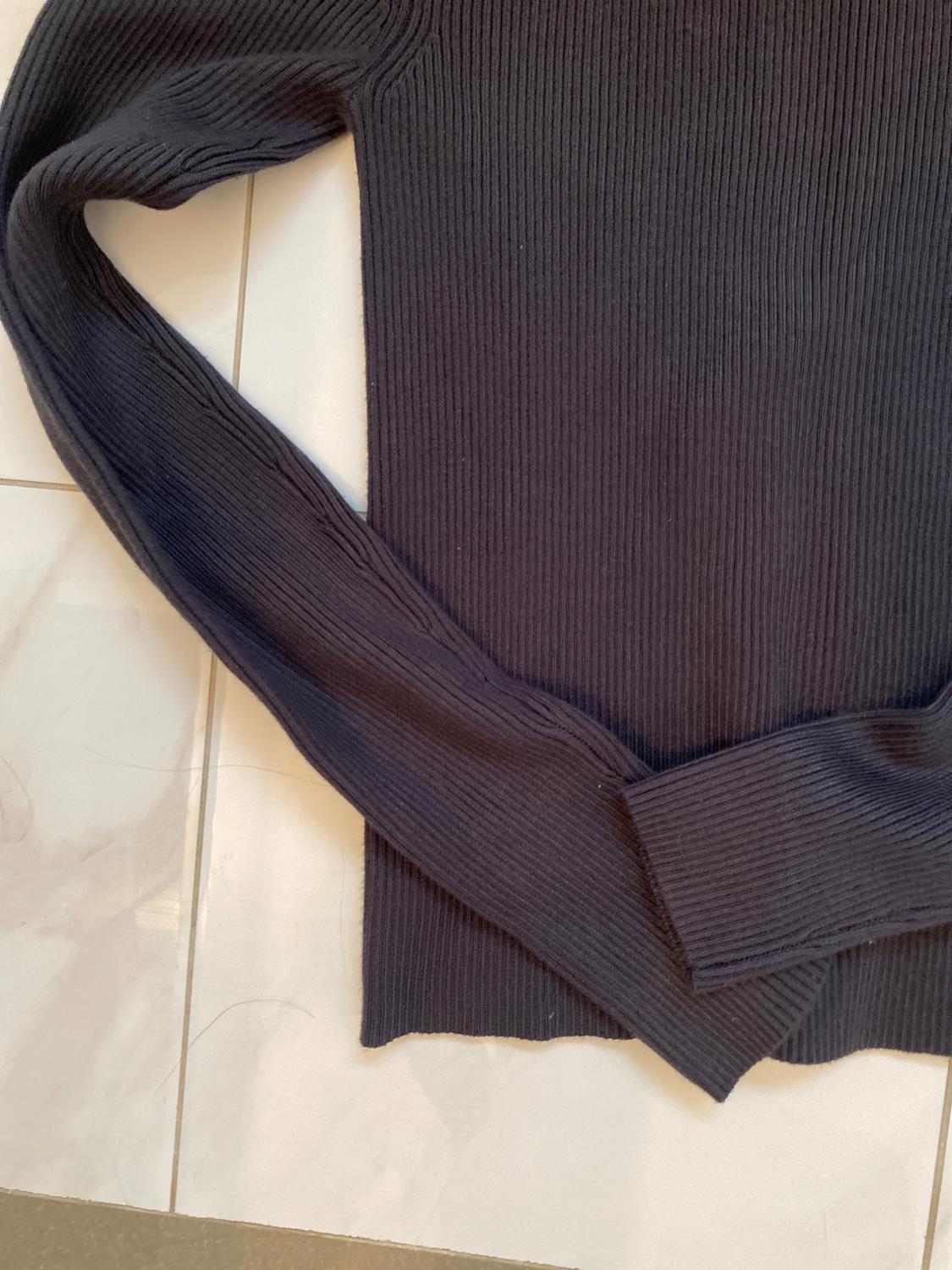 SHOULDER PAD KNIT SWEATER - Image 3