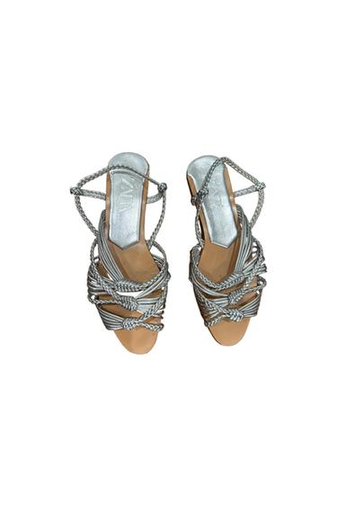 SILVER BRAIDED FLATS.