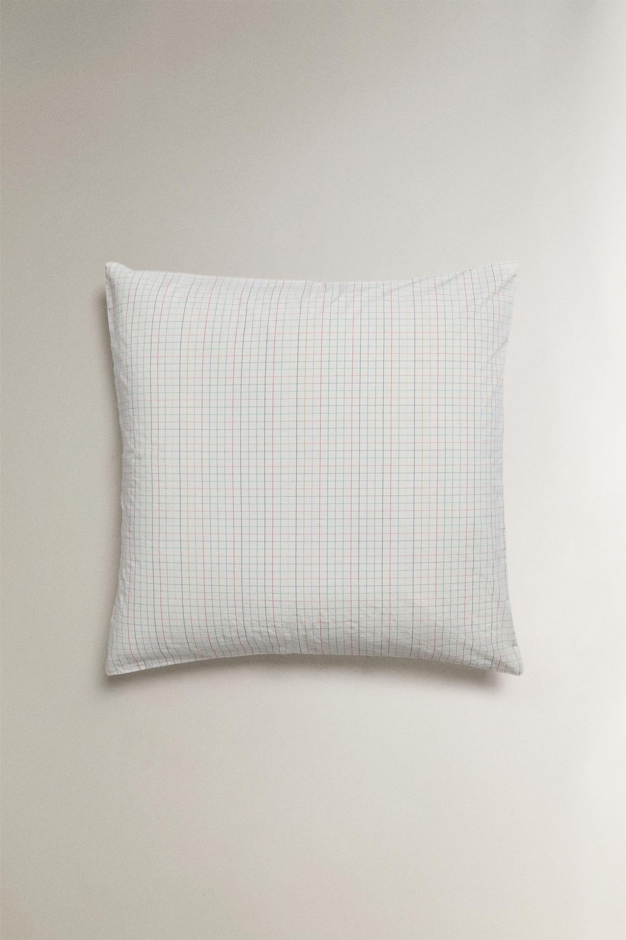 KIDS' CHECK COTTON PILLOWCASE — Multicolored