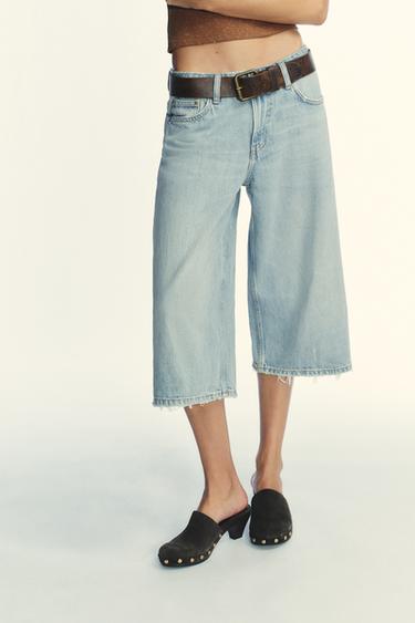 BERMUDA JORTS DENIM TRF ROTOS TIRO BAJO - Azul claro de Zara