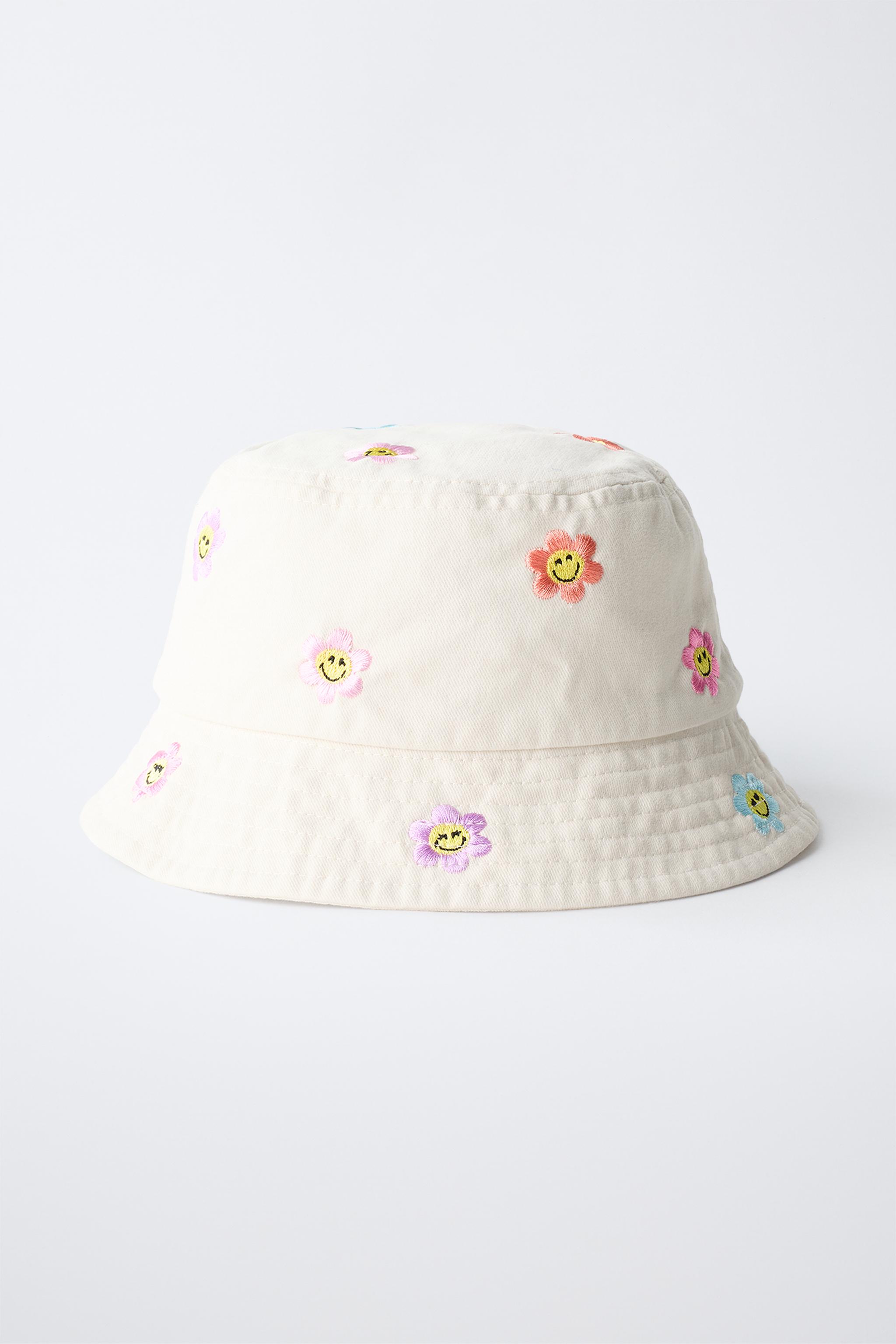 SMILEYWORLD ® EMBROIDERED FLORAL BUCKET HAT — White (alternate view)