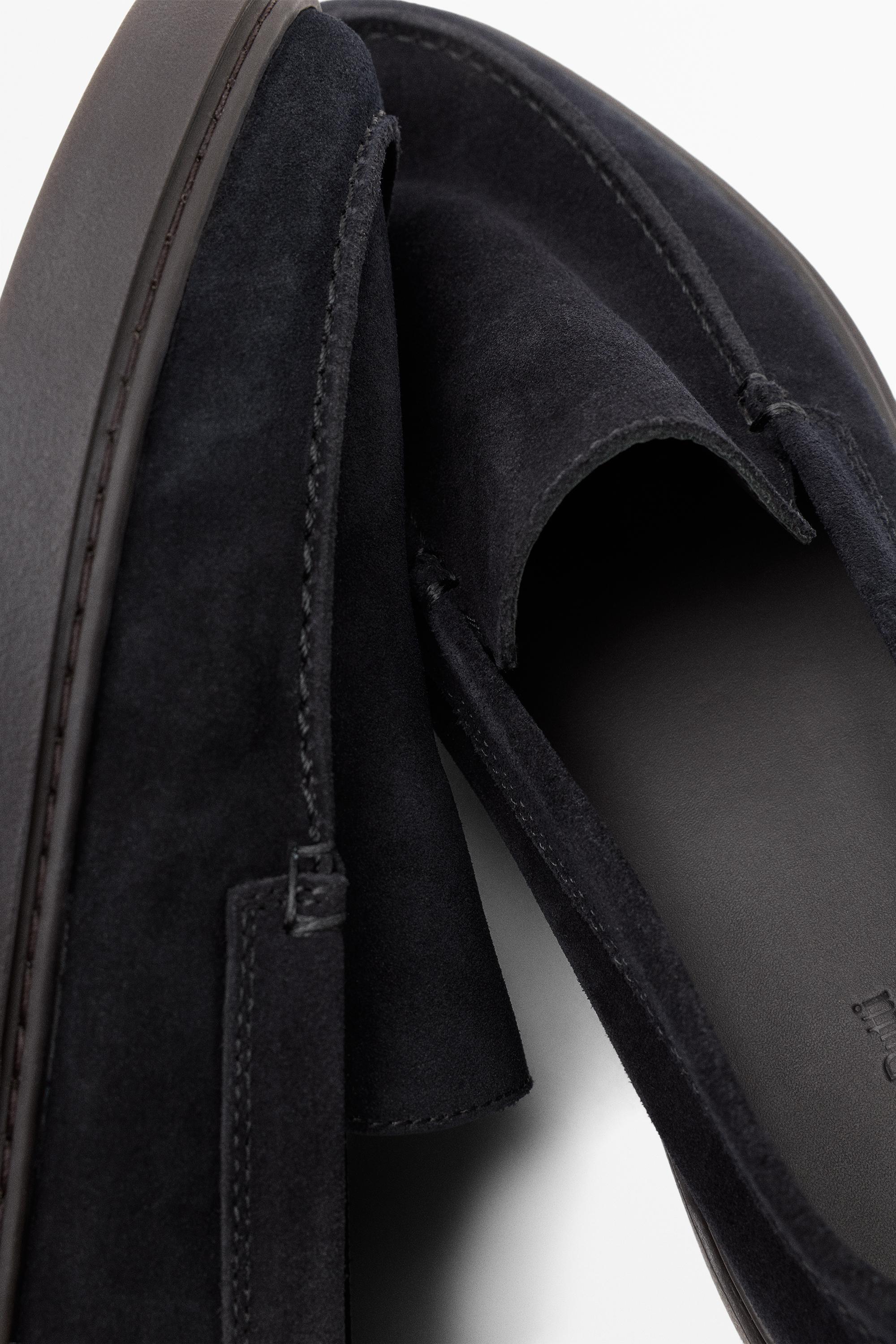 Mocassin en croûte de cuir