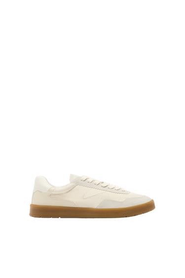 RETRO CASUAL SNEAKERS
