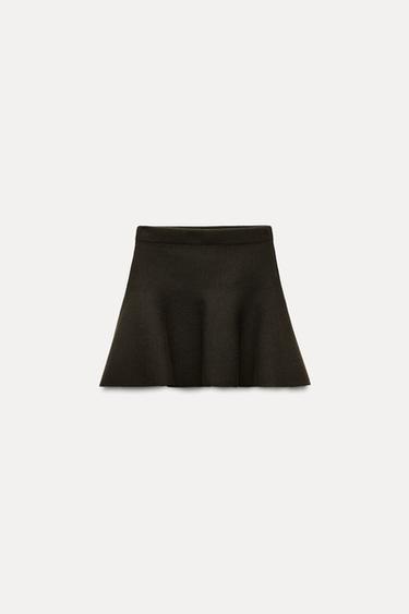 SHORT FLARED SKIRT - Dark brown by Zara