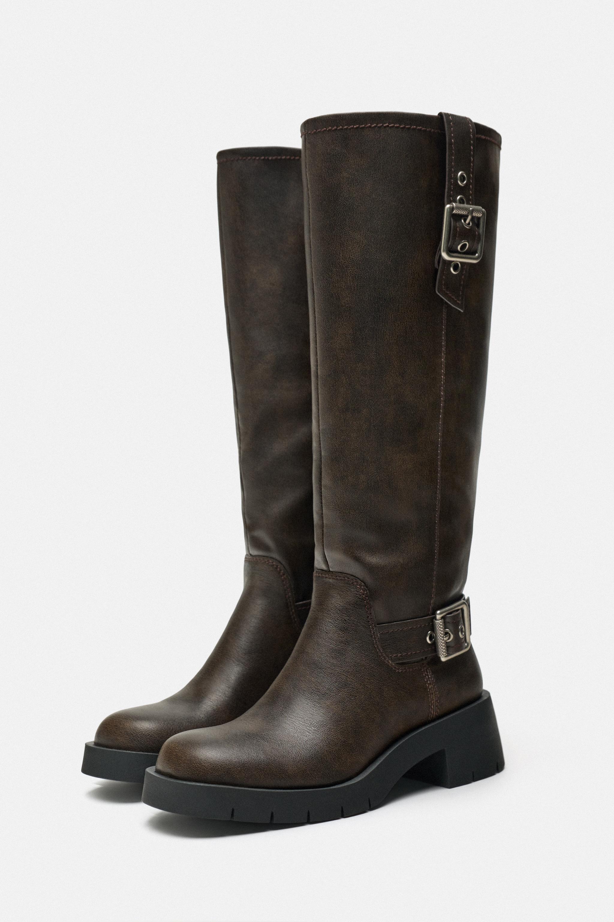 Zara flat 2024 boots with buckle