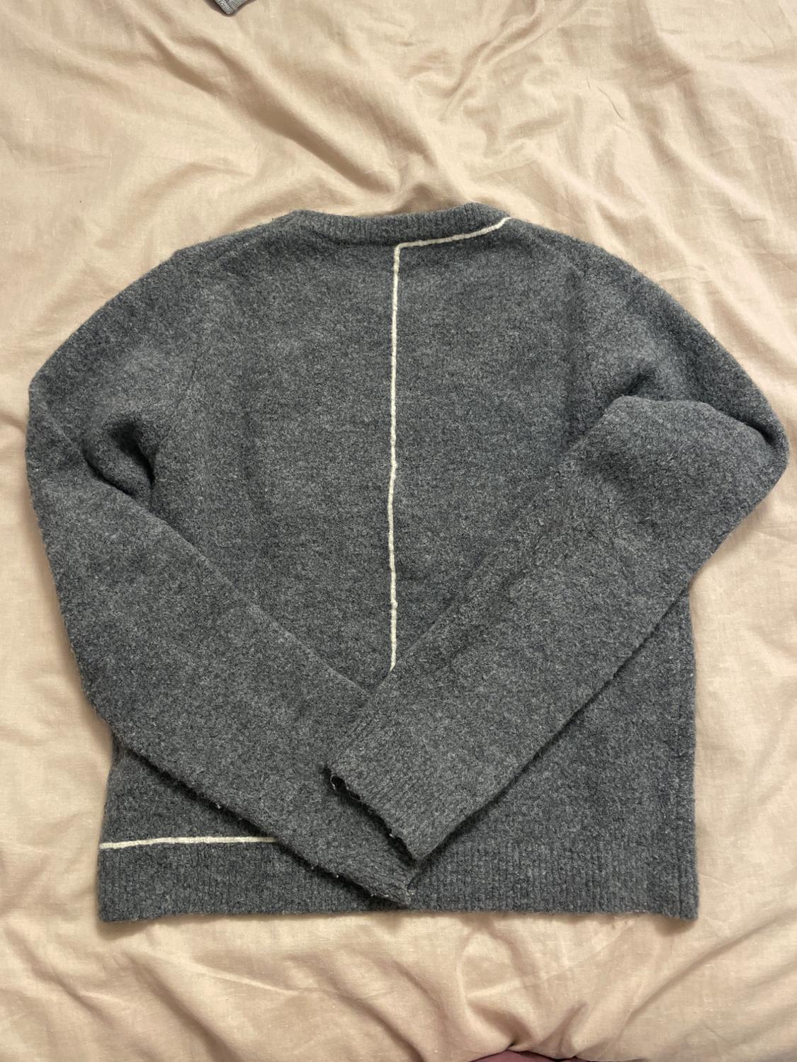 KNIT SWEATER WITH CONTRAST TRIMS - Image 2