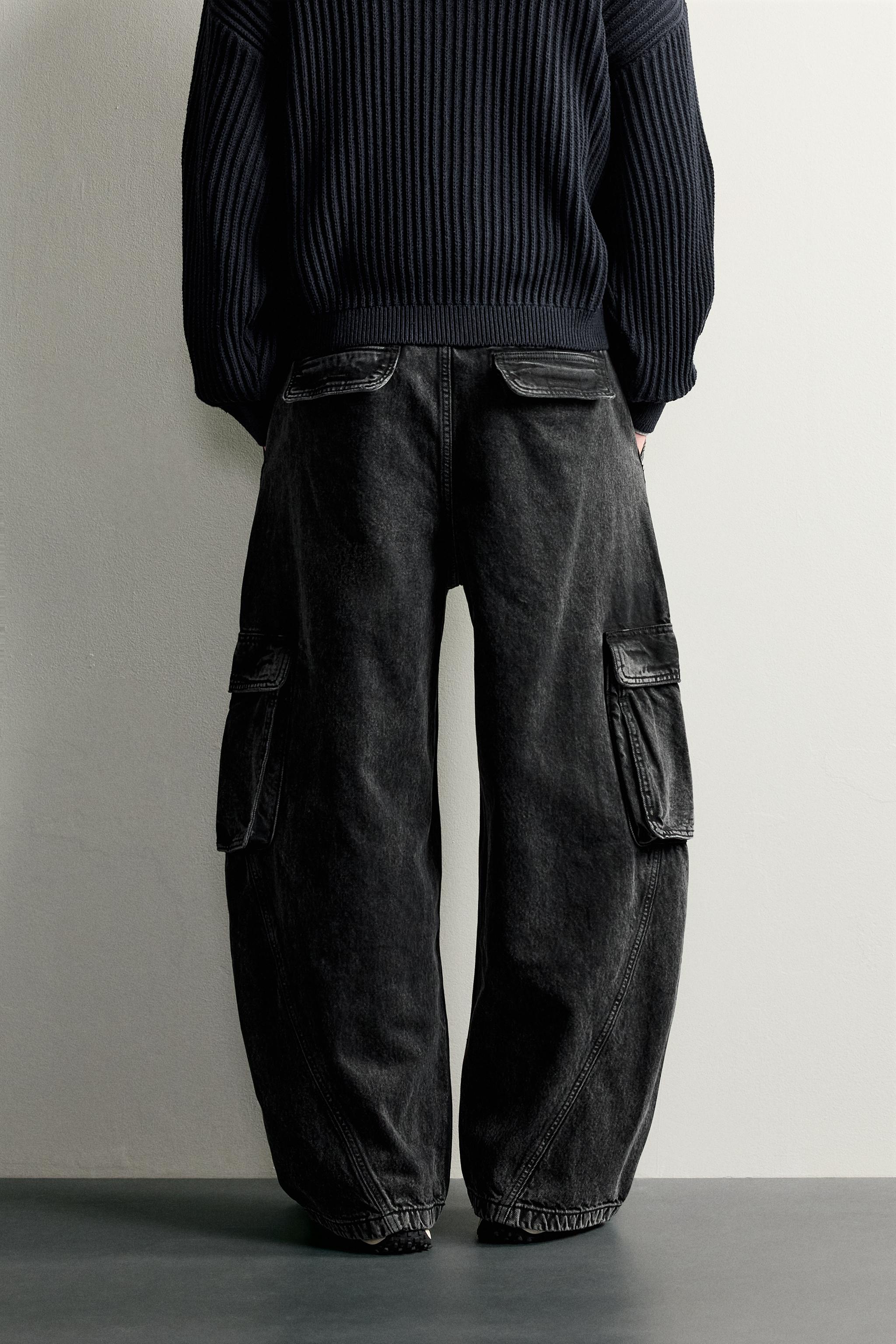BALLOON-FIT CARGO PANTS WITH SEAMS