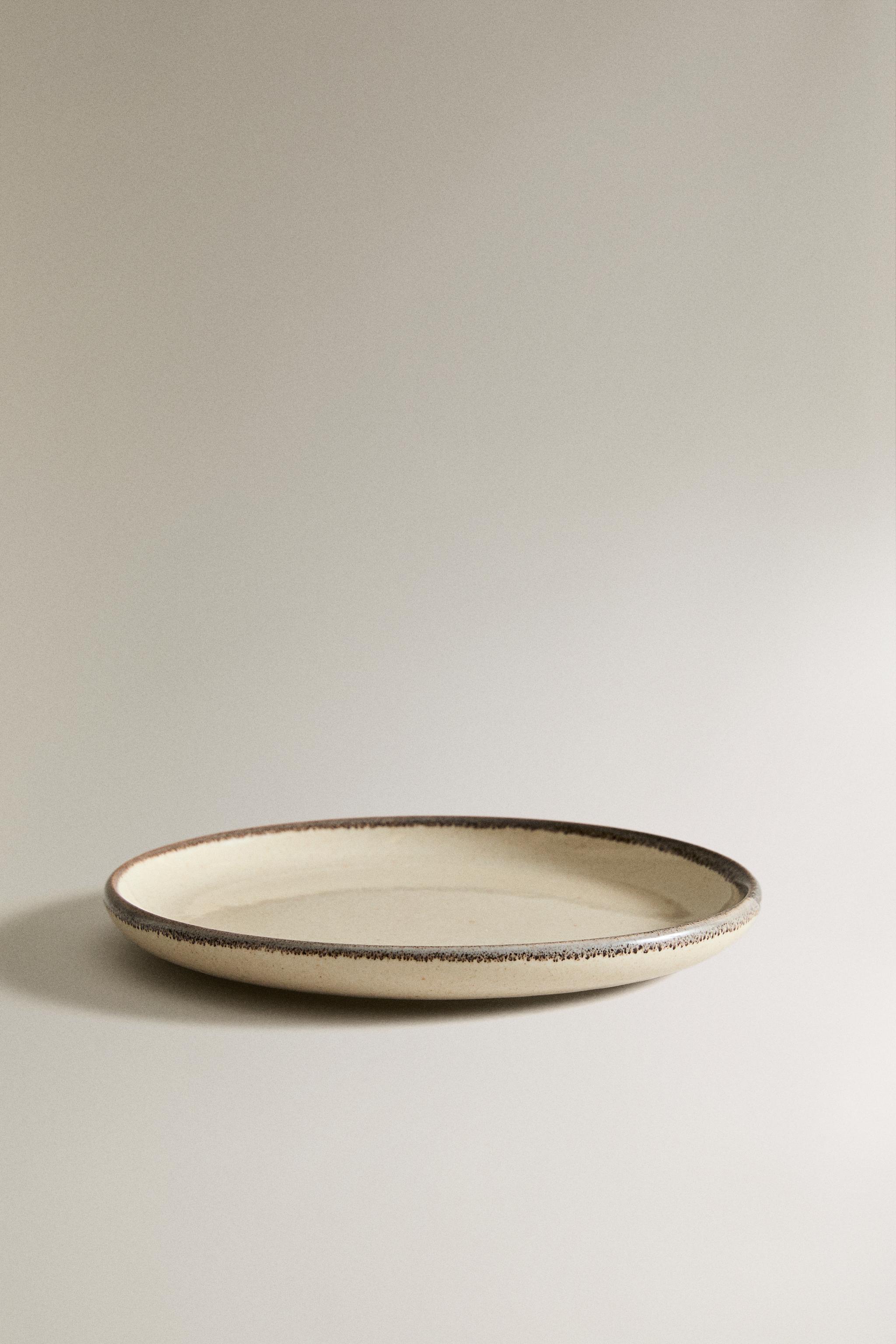 STONEWARE SIDE PLATE — Light ecru