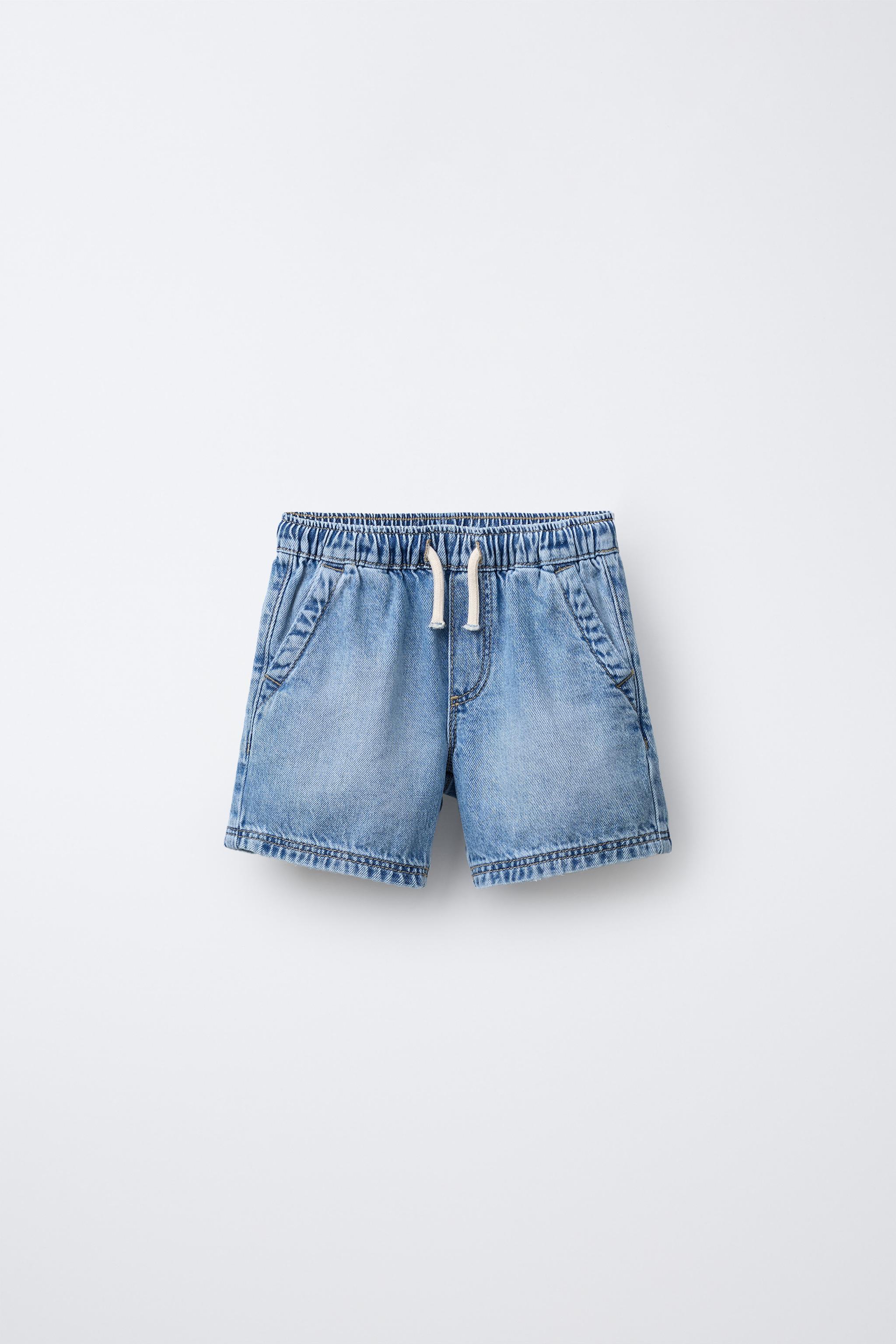 DENIM SHORTS WITH LABEL — Mid-blue