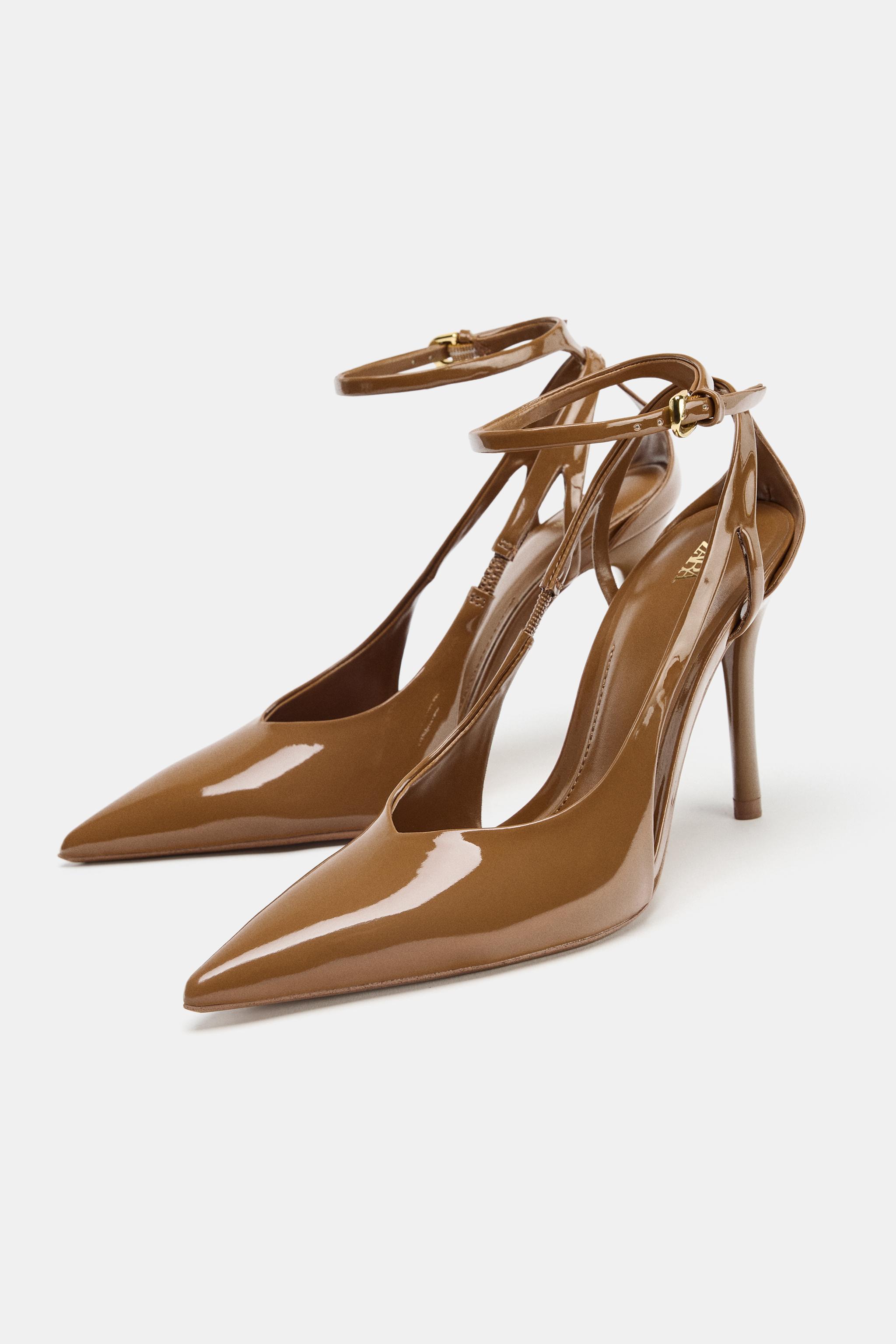 CHAUSSURES À TALONS EFFET VERNIS