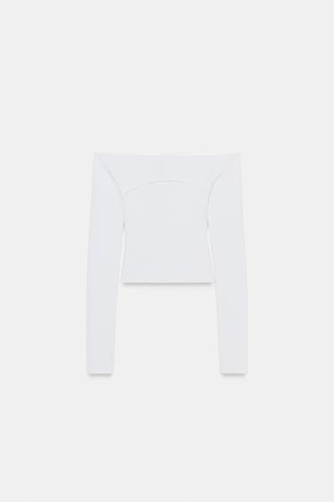 TOP AJUSTADO PUNTO CUT OUT - Blanco de Zara