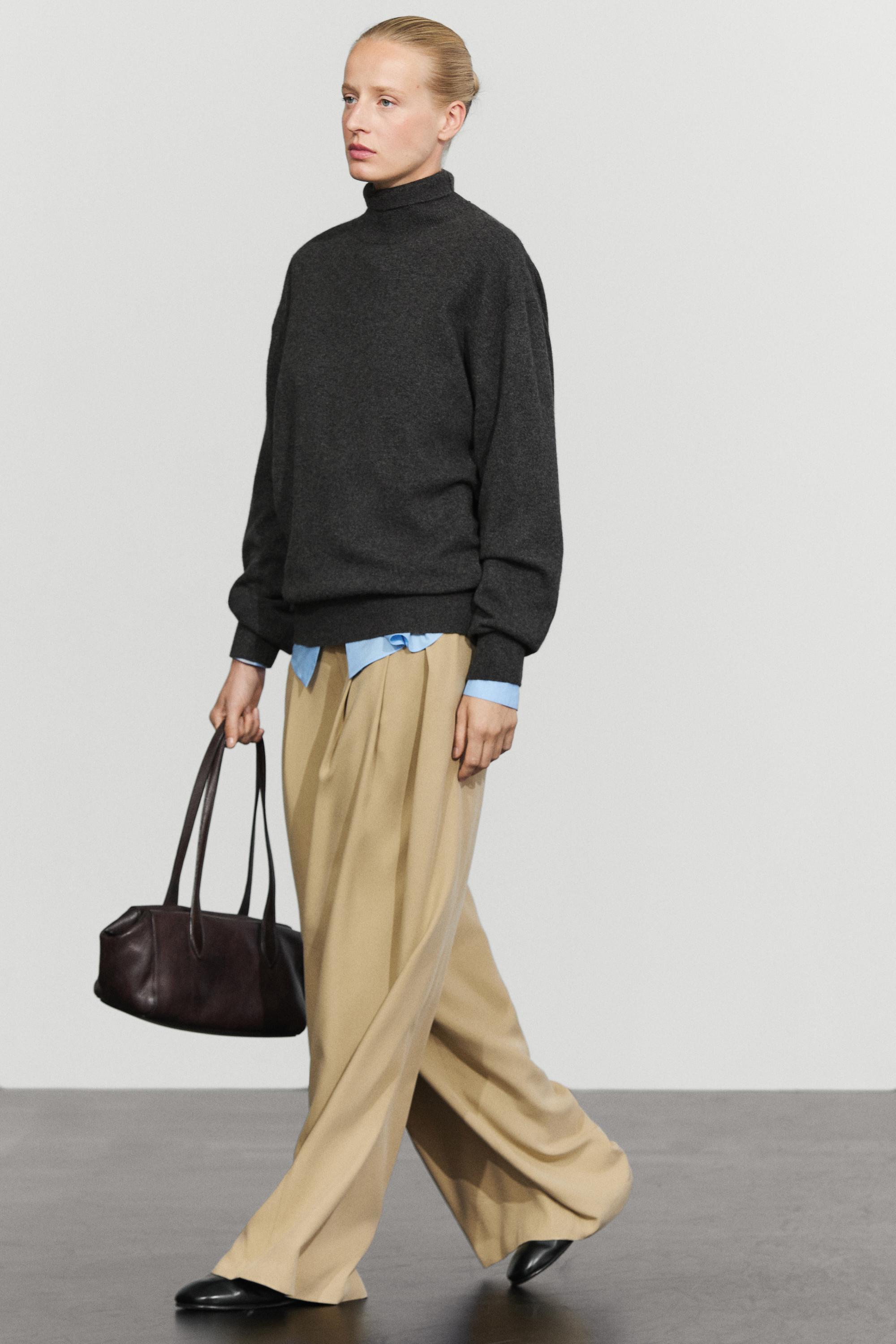 100% cashmere high neck knit sweater