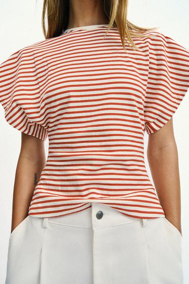 T-SHIRT AJUSTÉ À RAYURES - Rayure rouge de Zara - Image 2